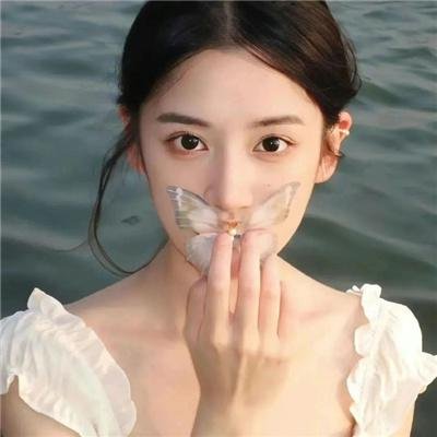 卡美拉万岁